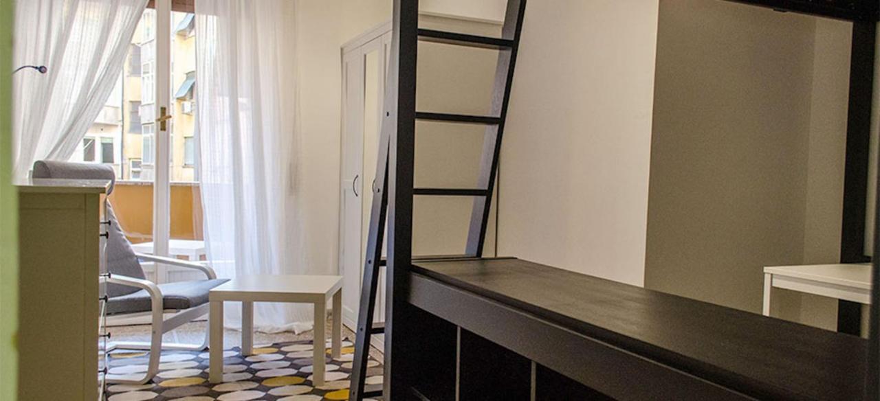 Pensión Kamchu Apartments: Piazza Bologna